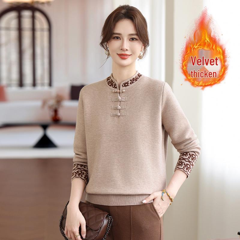 Young Mother Plus Velvet Sweater: Stylish Chinese Knit Base Layer for Middle-aged & Elderly Women