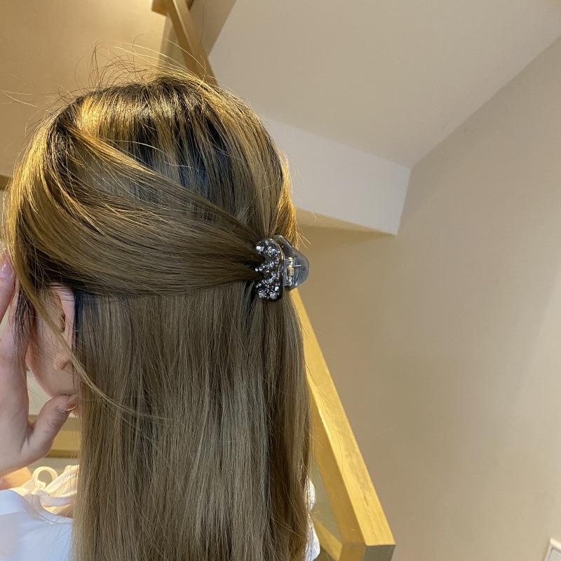 Elegant Crystal-Encrusted Mini Hair Clip for Women