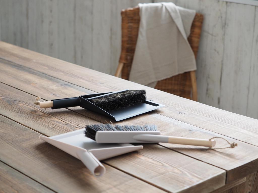 SMART SET DUSTPAN&BRUSH Broom, dustpan, convenient, stylish, BLACK, SM-005BK