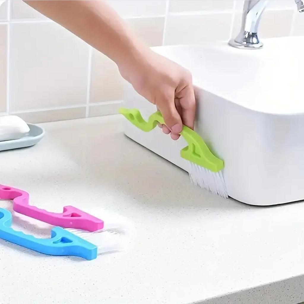 Multifunctional Swan-Shaped Cleaning Brush for Windows, Doors, Air Conditioners, and Keyboards