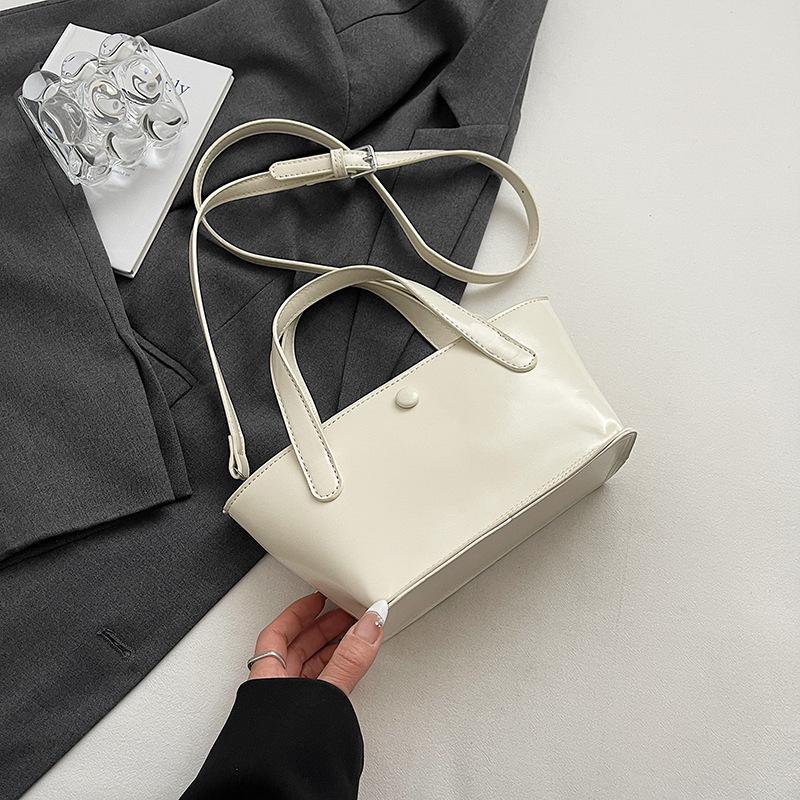 Stylish and Simple Small Bag Women's Summer New Portable Bucket Bag Versatile Shoulder Messenger Bag