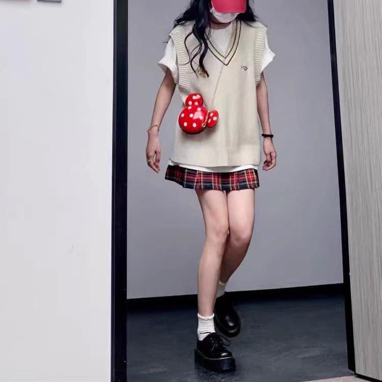 Damen 2025 Retro Plateau Schnür-Martin-Schuhe: Internet-Promi-Stil, Ledersohle mit dickem Profil, JK-Mode