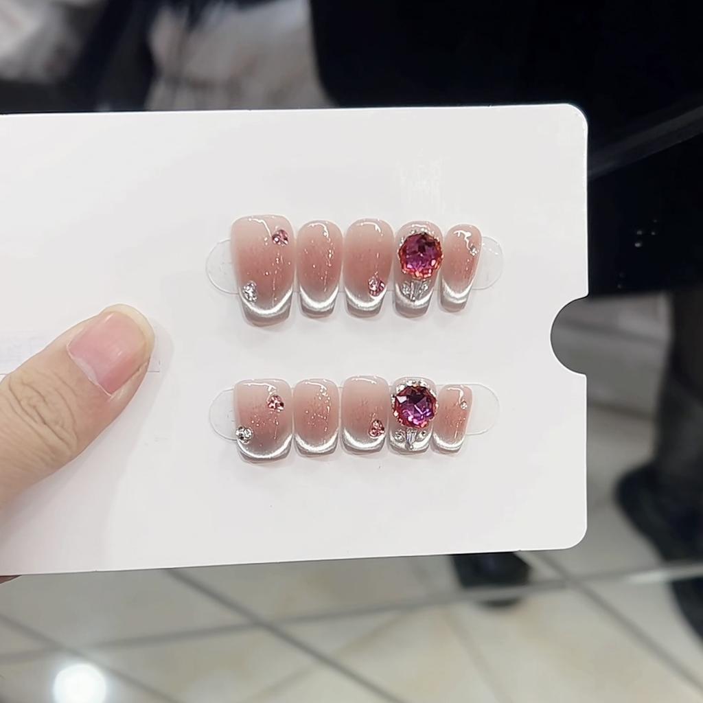 Pure Hand-made Phototherapy Wear Nail Tablets Rose Bouquet Wear Nail Finished Product Reused Nail Art