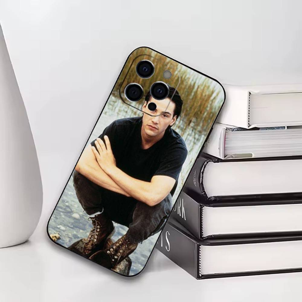 

Чехол для телефона с Киану Ривзом для iPhone 17, 16, 15, 14, 13, 12, 11 Plus, Pro Другие Мягкий Черный Чехол iPhone16plus