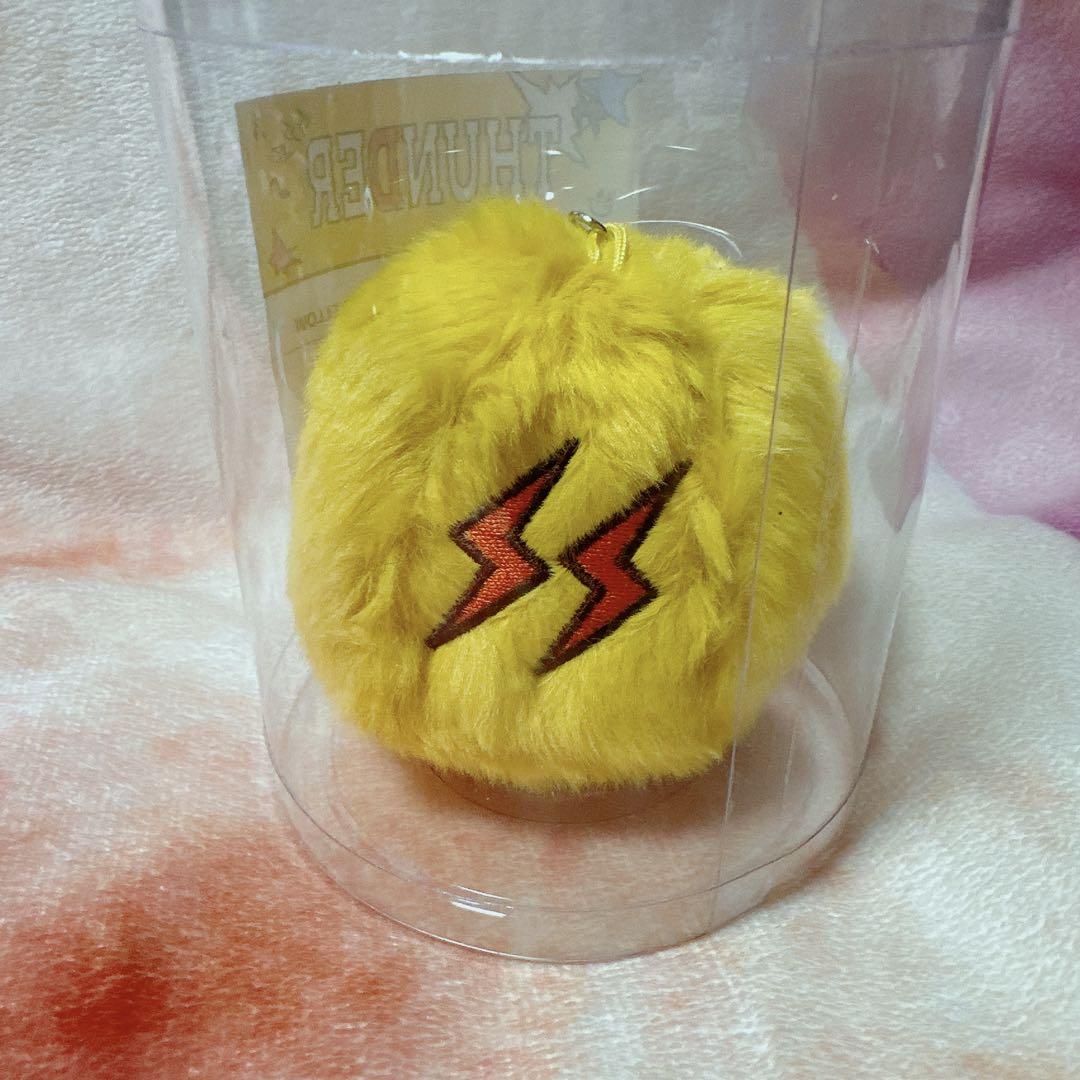 

[Б/У] Брелок ATEEZ THUNDER