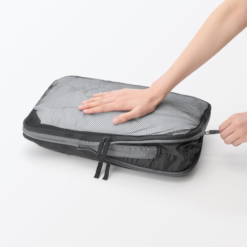 MUJI Polyester Sorting Compressed 26 X 40 X 10 OHH63A4A Case, Type, Black, Medium, Approx. Cm,