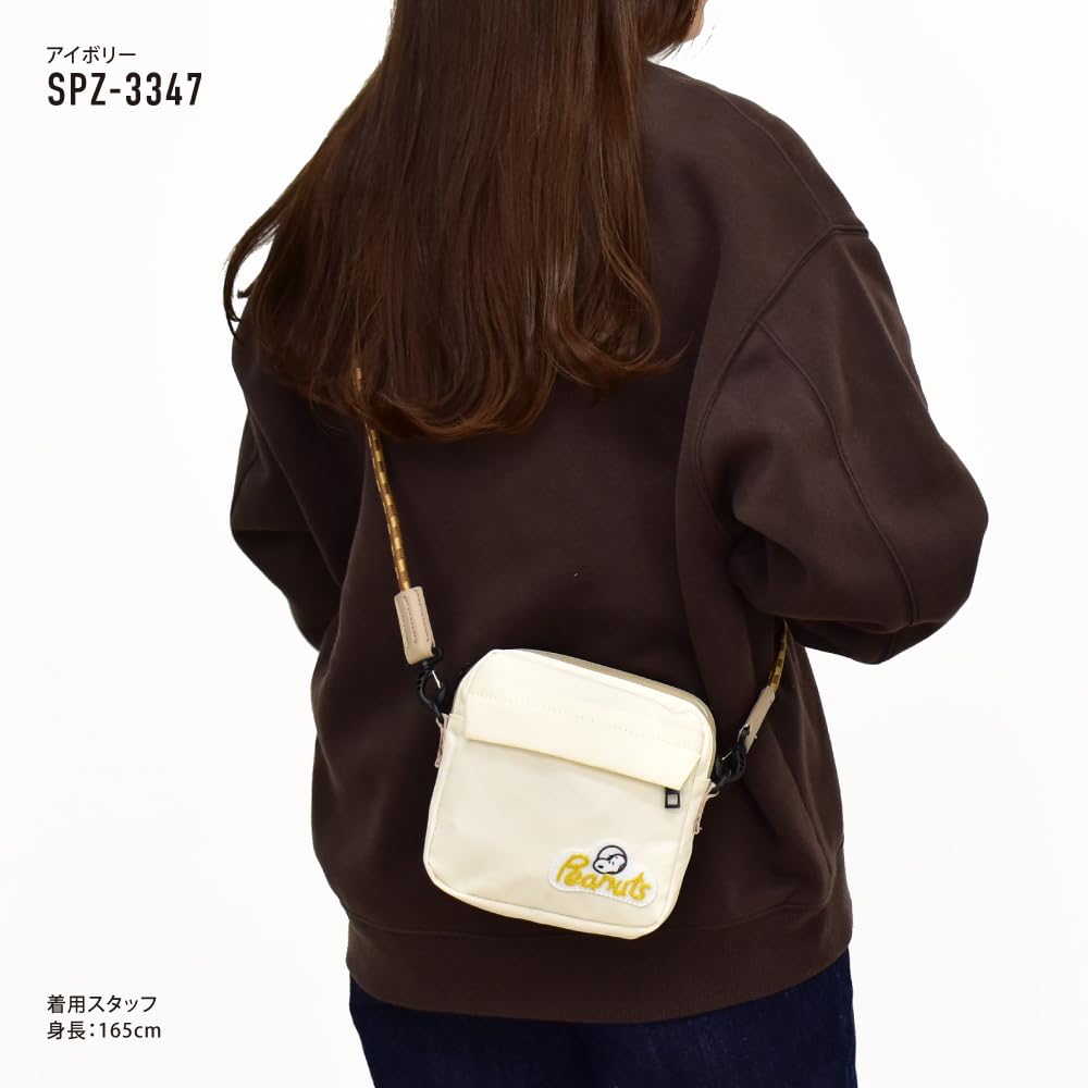 Shoulder for Commuting To Cute Character Ivory [Snoopy] Bag, Small, Water-repellent, Sorted, Square, Women, Men, Work, School, Travel, Adults,