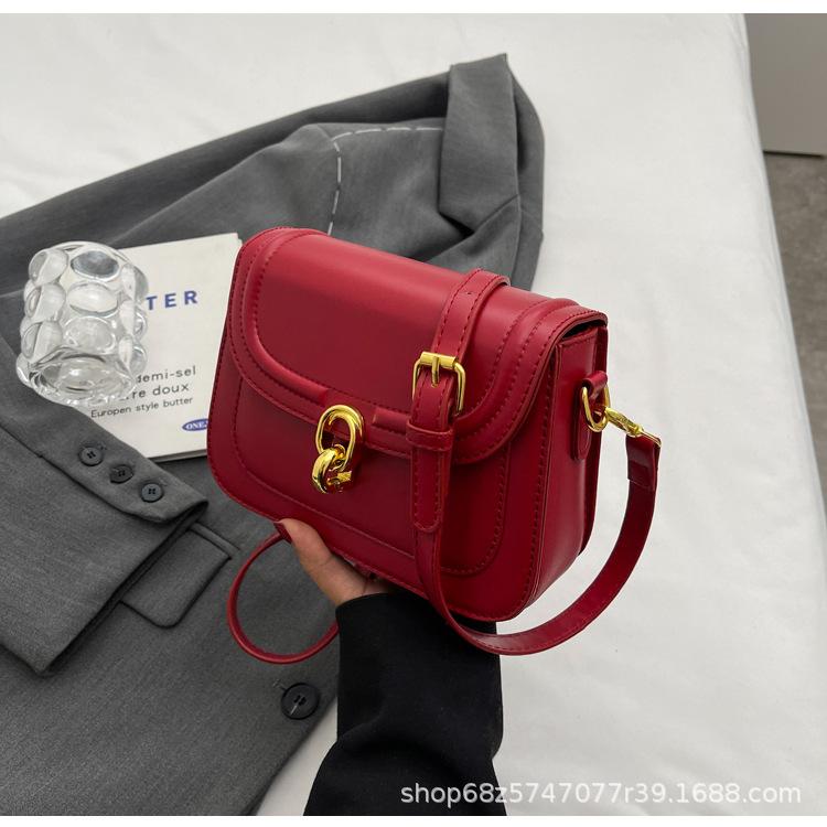 Retro fashion small bag women's 2025 autumn/winter new simple texture small square bag fashion niche Korean shoulder bag