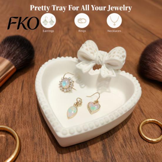 Lightweight Luxury Desk Decor 3D Printed Bow Jewelry Tray, Cute Heart-Shaped Organizer, Stable Decorative Desktop Organizer Unique Art Collection