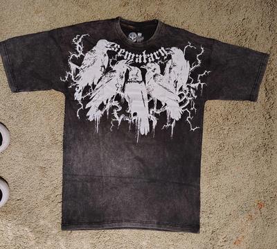 Affliction x Sematary Grafisch T-shirt – Zeldzaam Kraai Ontwerp – Maat 7XL – NIEUW & VERZEGELD