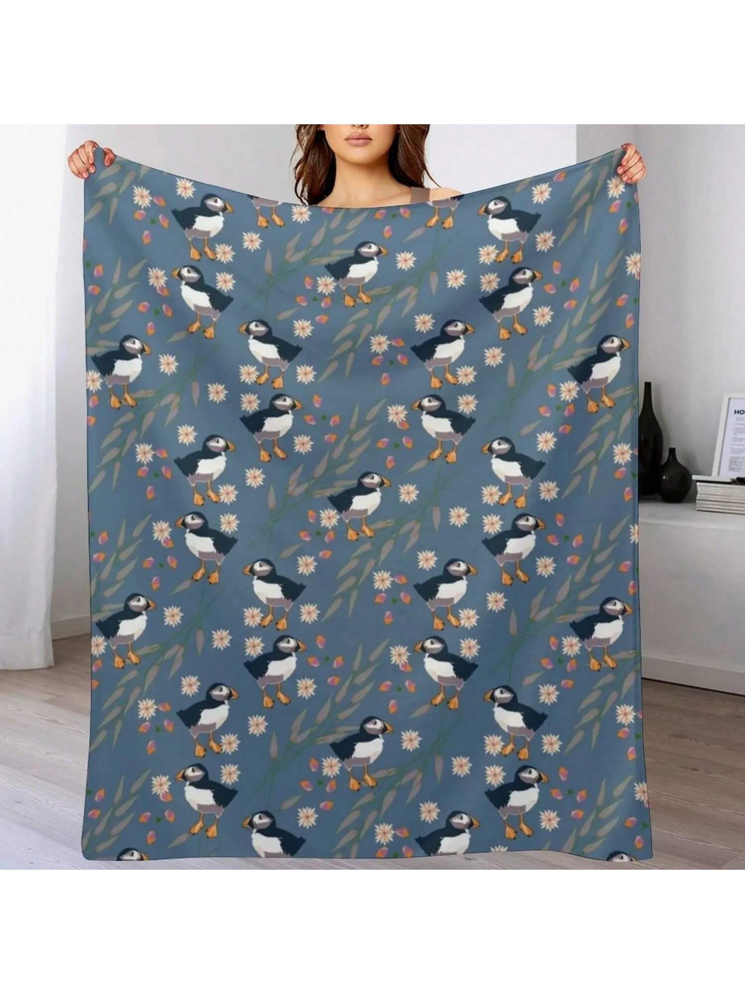 

Exotic Animals Collection - Puffins On Blue Throw Blanket Flannel Fabric Heavy To Sleep Plaid For Sofa Thin Blankets 75X95CM серый
