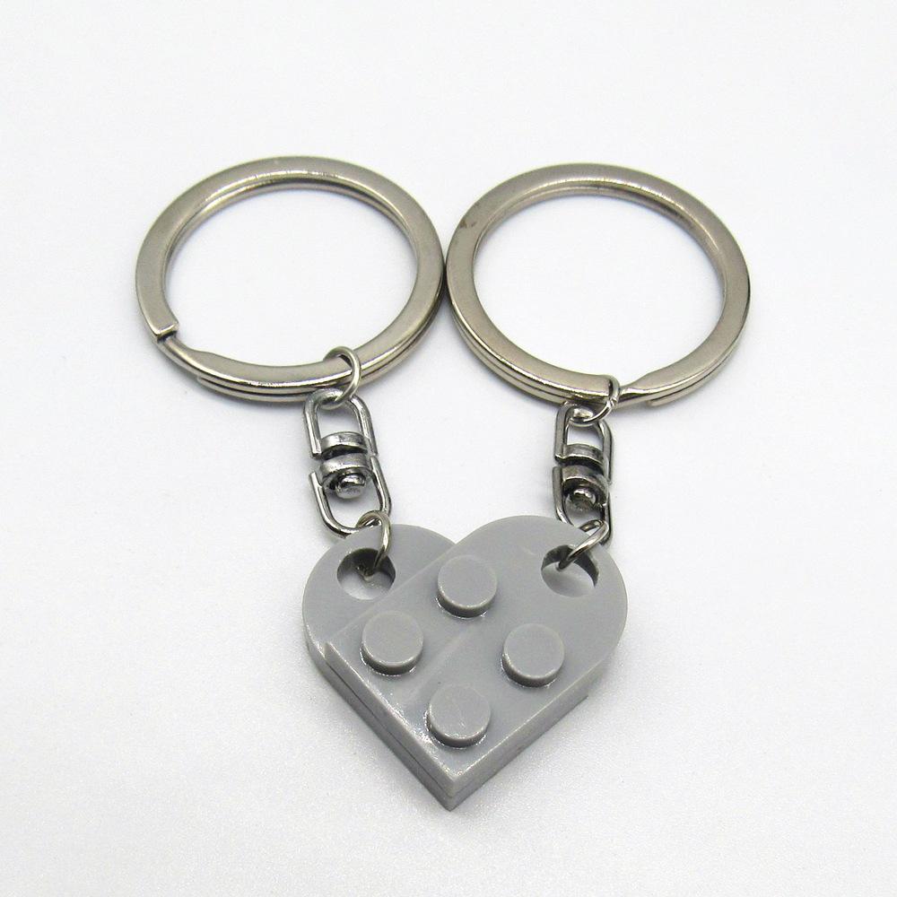 LEGO Heart Puzzle Keychain: European & American Style Building Block for Couples