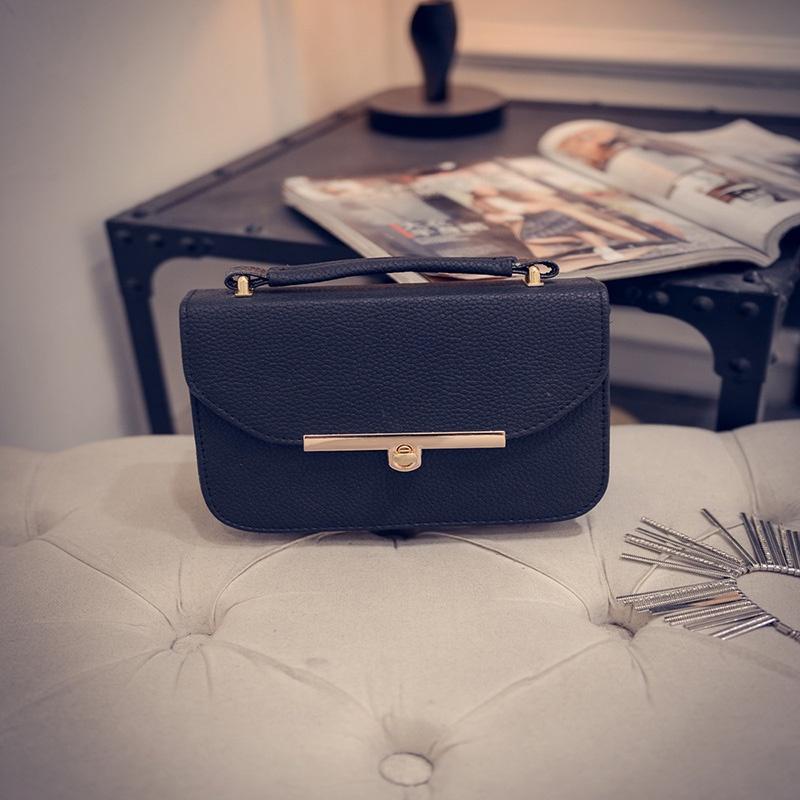 Elegant Pure Color Fashion Women Shoulder Bag Ideal For Shopping Casual And Travel