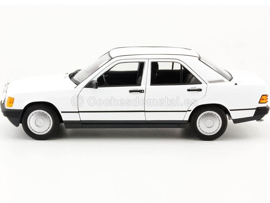 Norev Scale 190E 1982 White 1/18 Mercedes-Benz