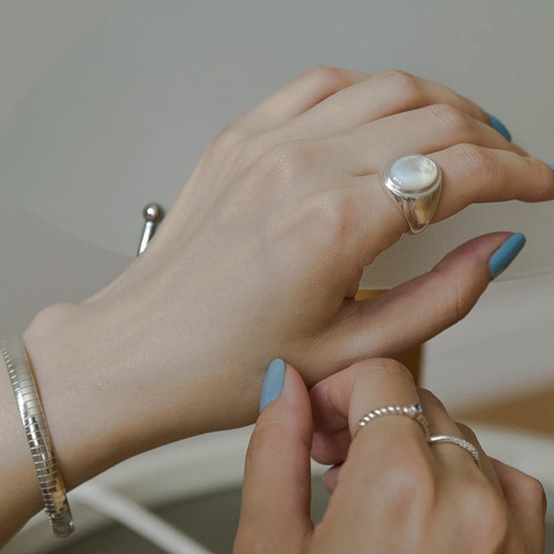 Retro finger Creamy_SR280