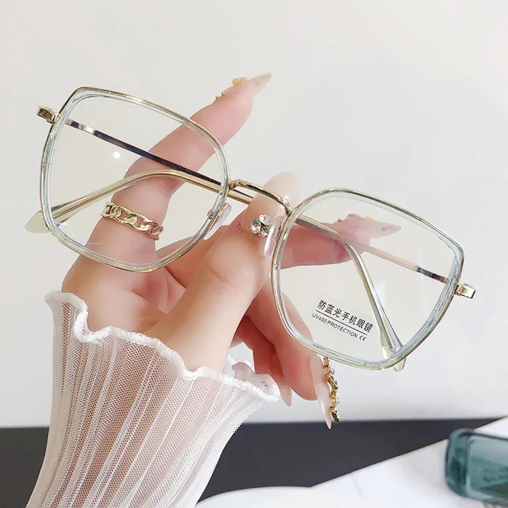 Vintage Anti-Blue Light Glasses Women Designers Eyeglasses Optical Spectacle Computer Eye Protection Glass Fashion Eyewear