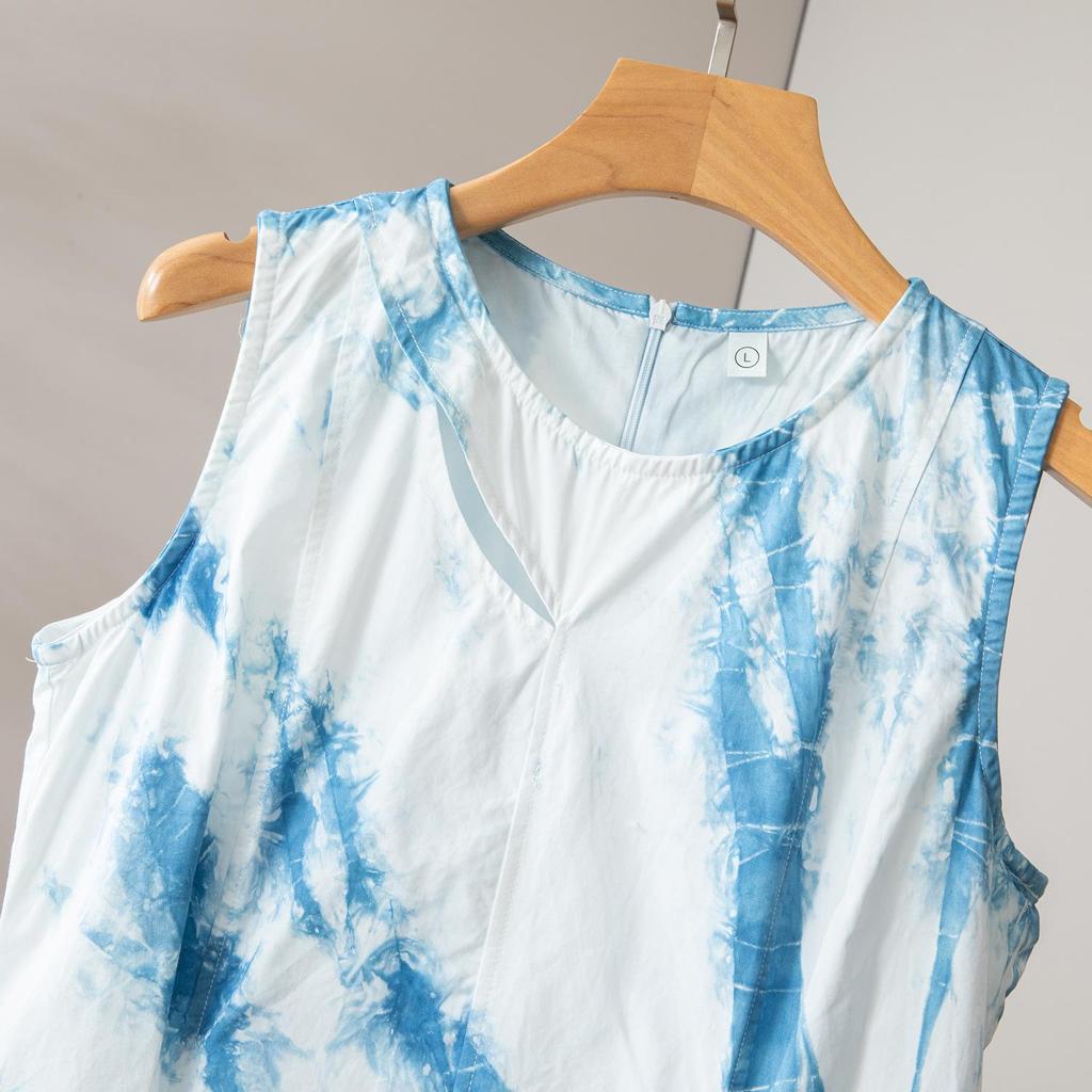 Yunnan Hand-Dyed High-Quality Women's Summer Vest Dress: Round Neck, Hollow Out Design, Waist-Cinching, Long-Length, Elegant Fit.