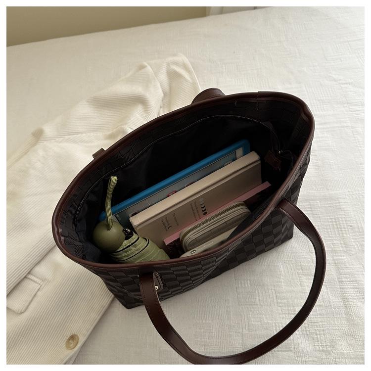 2025 Autumn Trendy Checkered Tote Bag - Large Capacity Shoulder & Handheld Design