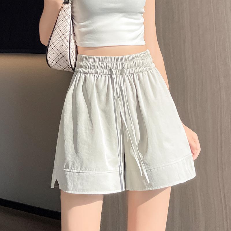 White Ice Silk Yamamoto Quick-drying Shorts for Women's Summer New Wear Casual Loose Five-point Sports Wide-leg Pants