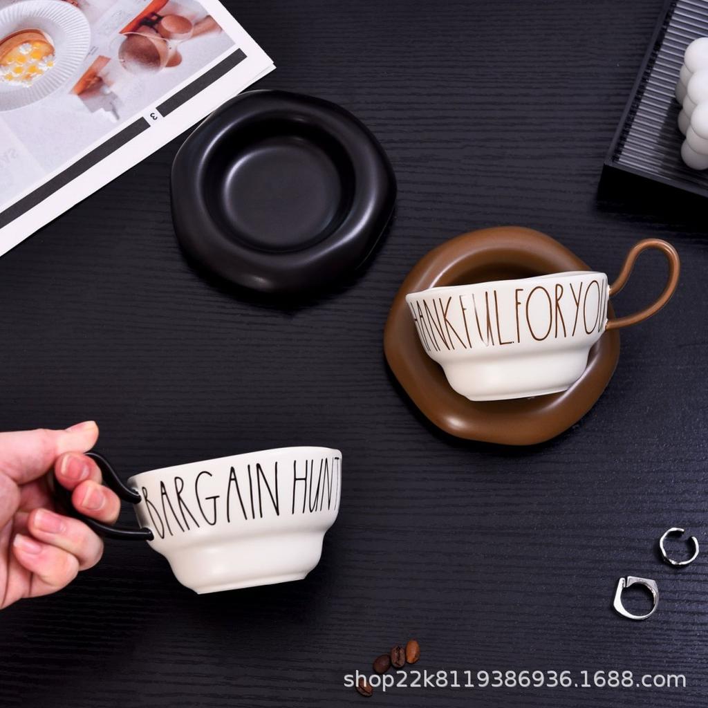 Kaffeetassen und Untertassen, Hochwertige Exquisite Paare von Tassen für Paare, Geburtstagsgeschenke, Keramiktassen, Nachmittagsteetassen, Latte-Tassen, Schlicht