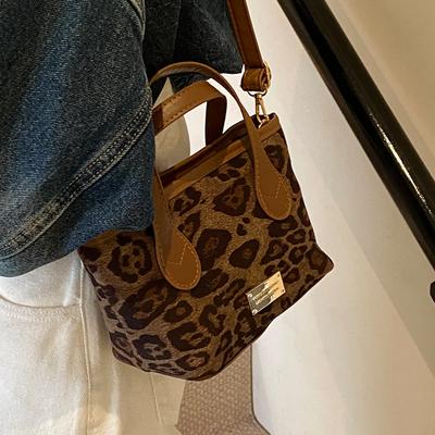 Årets populära väska Dammode Bärbar Hinkväska Textur Retro Leopardtryck Messenger Bag Dam