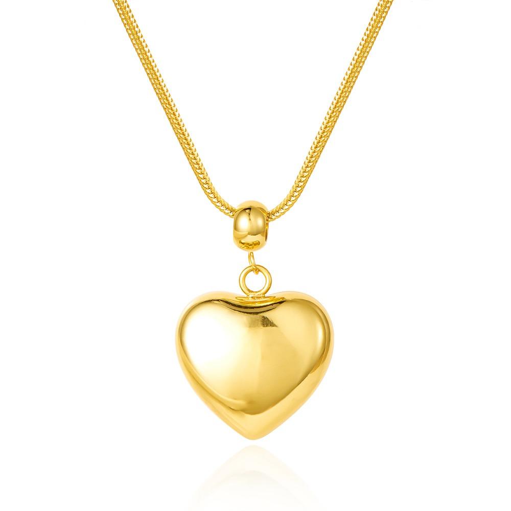 Fashion Shell Heart-Shaped Necklace Hypoallergenic Versatile Stainless Steel Necklace Gift for Her Couples Necklace for Women