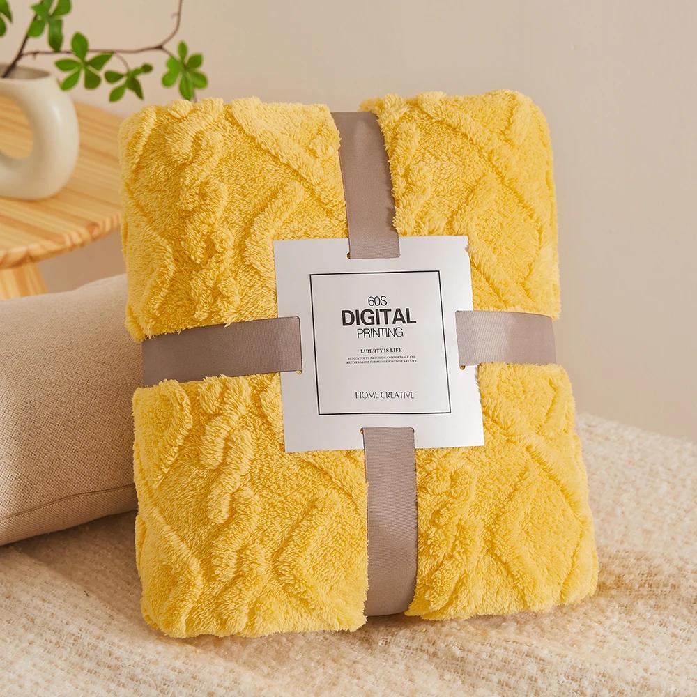 Coral Fleece Velvet Blanket Solid Double Sided Jacquard Geometric Pattern Thickened Blanket Bedspread Plaid Blankets
