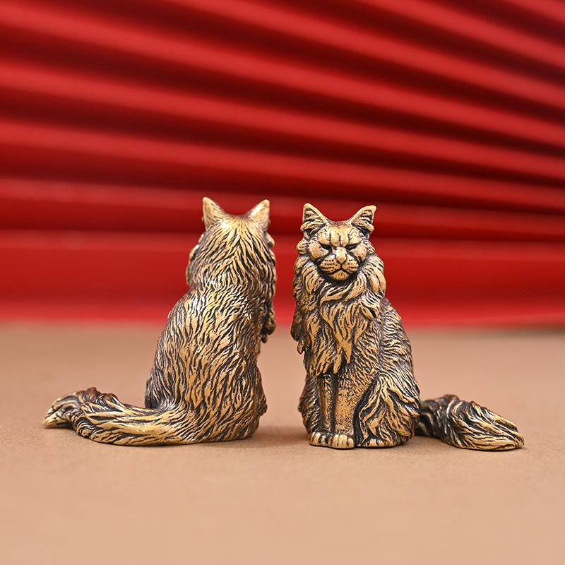 Maine Coon Small Figurine Polished Brass Mini Animal Cat Statue Portable Desktop Ornament for Travel Bag Pendant Desk Decor Gift