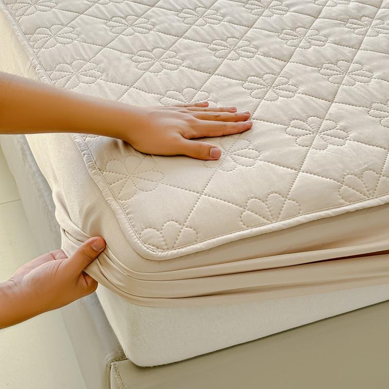 Waterproof Bed Sheet, Urine Isolation Clip Cotton Bed Sheet, Fully Wrapped Non Slip Bed Cover, Simmons Mattress Protective Cover