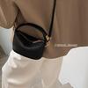 Niche Design Women's 2025 Cloud Style Lunch Box Handbag: Casual Square Single Shoulder & Crossbody Bag