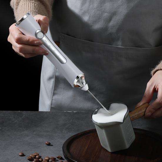 

Electric Milk Frother Rechargeable Egg Beater 3 Speeds Wireless Egg Whisk Handheld Foam Maker for Latte Cappuccino