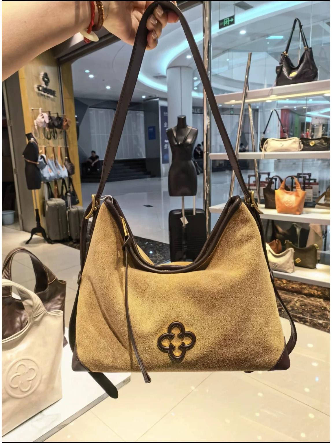 

Сумка-хобо в стиле знаменитостей Songtao из плиссированной кожи – Кроссбоди и на плечо 29x12x24 cm