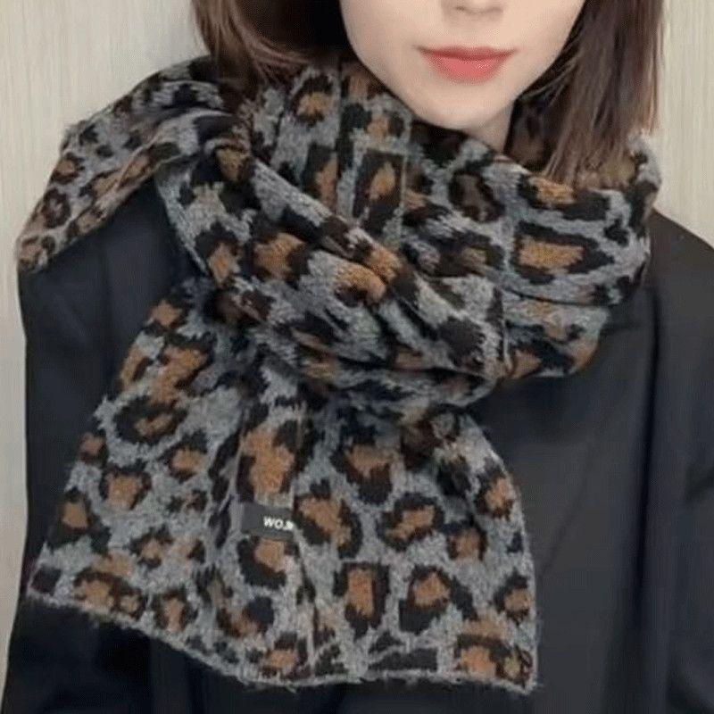 Autumn & Winter Retro Leopard Print Knitted Scarf Women's Korean Style Preppy Warm High-End Neck Warmer & Shawl