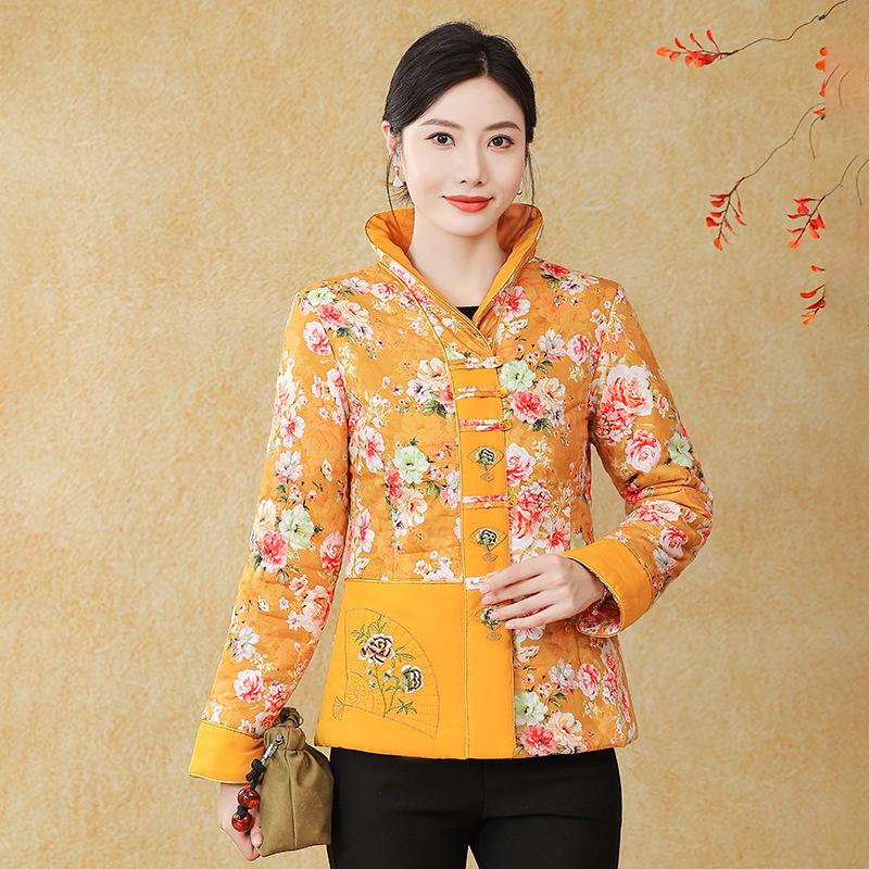 Mom's Ethnic Style Stand Collar Tang Suit: Autumn/Winter Slim Fit Cotton Jacket for Middle-Aged & Elderly Women