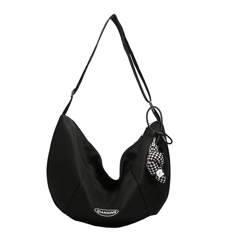 Niche Fresh Women Bag Campus Fashion Versatile Large Capacity Dumpling Bag Spring New Shoulder Crossbody Bag