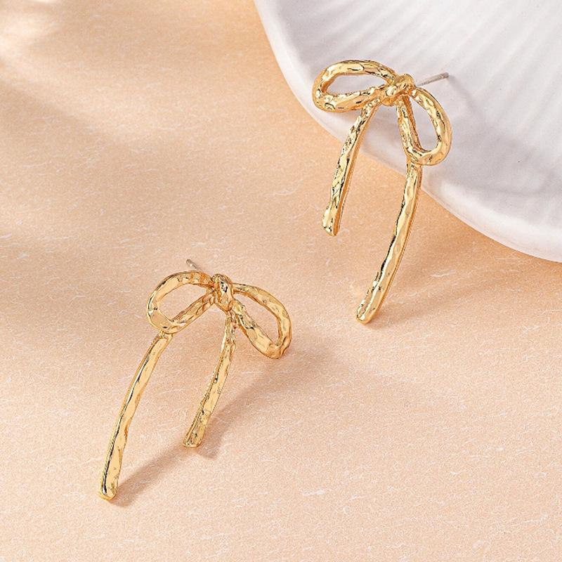 Versatile High-End Bow Design Earrings for Women - Elegant Luxury Fashion Studs