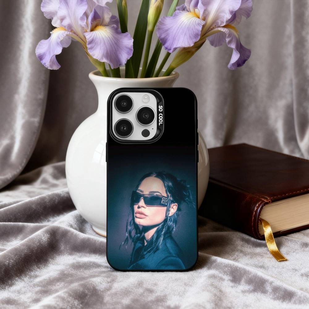 D-Demi L-LovatoS Singer Phone Case For iPhone17,16,15,14,13,12,11 Plus,Pro Max Black Candy silver phone case