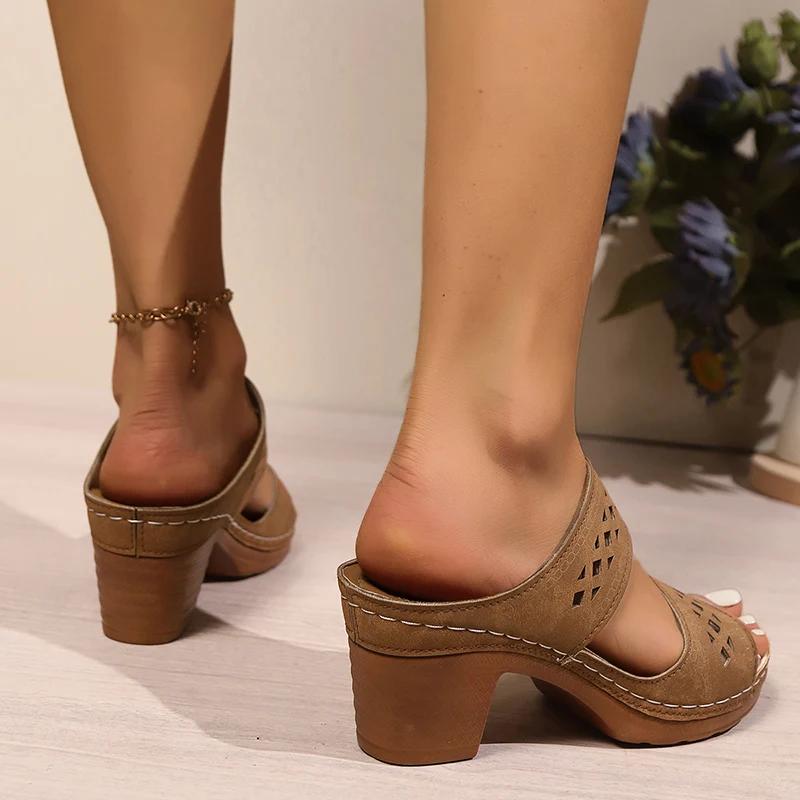 Fashion Black Hollow Out High Heels Sandals Women 2025 Summer Casual Beach Slippers Woman Lightweight Thick Heeled Non Slip Flip Flops