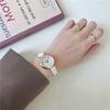 1 Piece/set of Fashionable Student Women's Watch, Women's Style, Simple Temperament, Retro Belt, Ins Style, Niche Quartz Watch