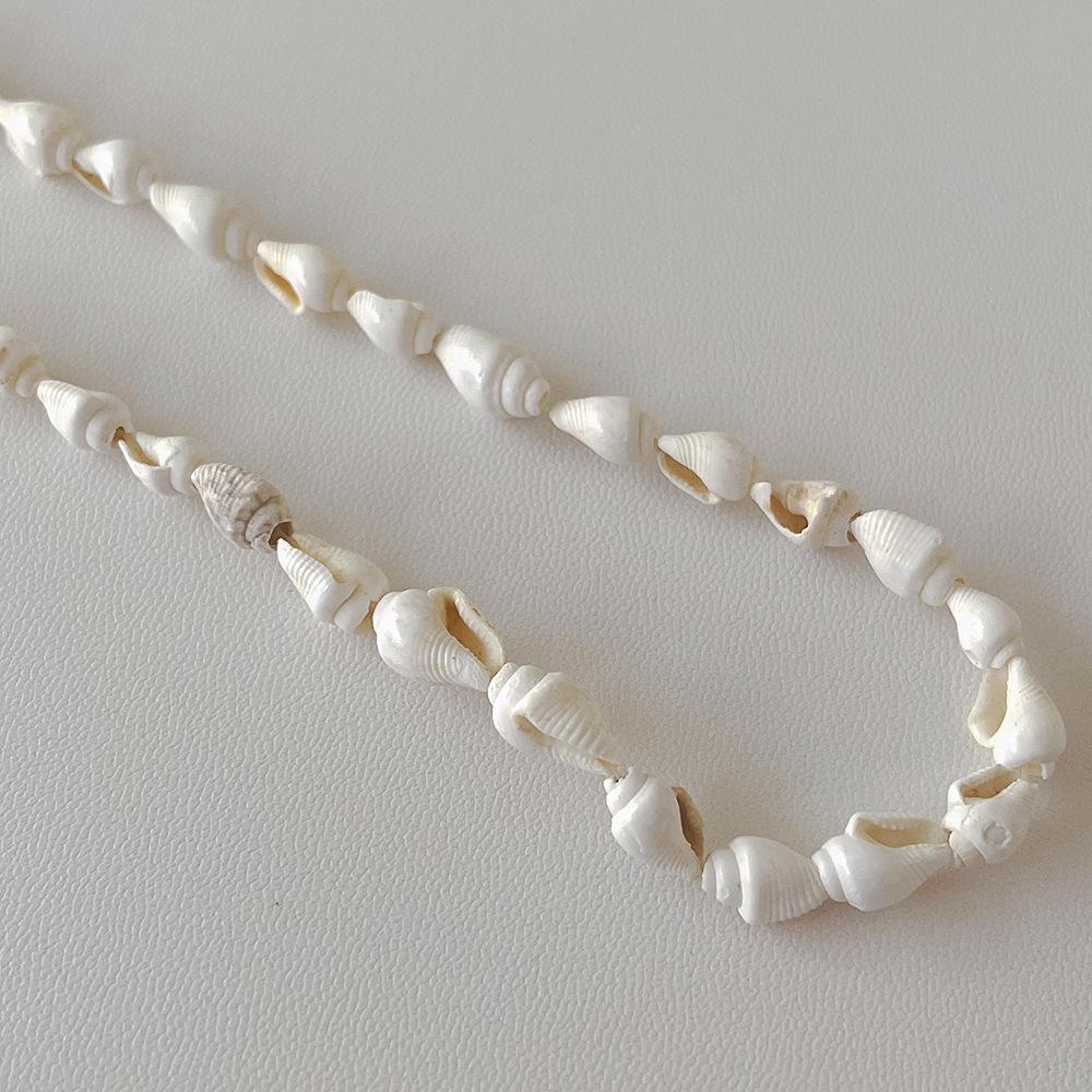 Natural Small Seashell Necklace – Handmade Beaded Choker – Summer Beach Style Versatile Accessory