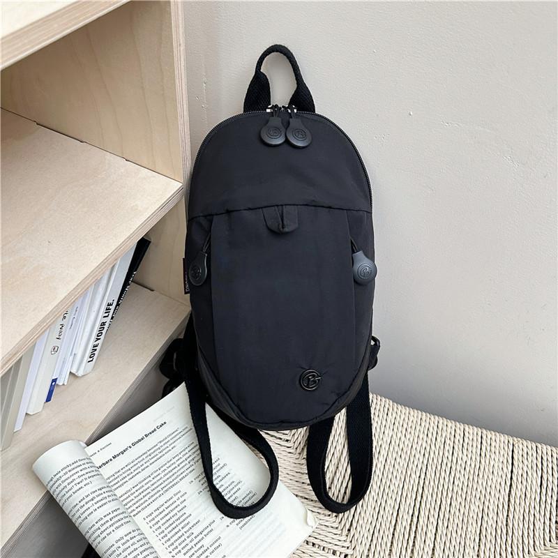 Multifunkční taška přes hrudník Dámský vodotěsný nylonový batoh Lehká crossbody taška na cesty