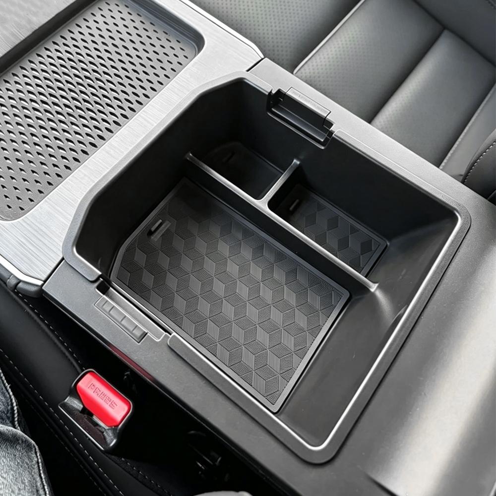 Car Armrest Storage Box for Ebro S400 HEV for Chery Tiggo 4 CSH HEV 2025 2026 Console Organizer Tray Plate Holder Accessories