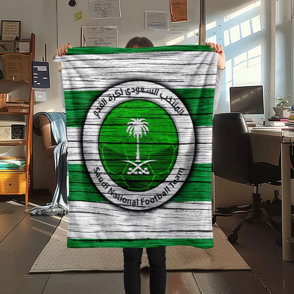 1PC Saudi Senior National Football Team Patterned Flannel Blanket Suitable For All Seasons for Home Decor Warmth and Comfort Gifts Holiday Present