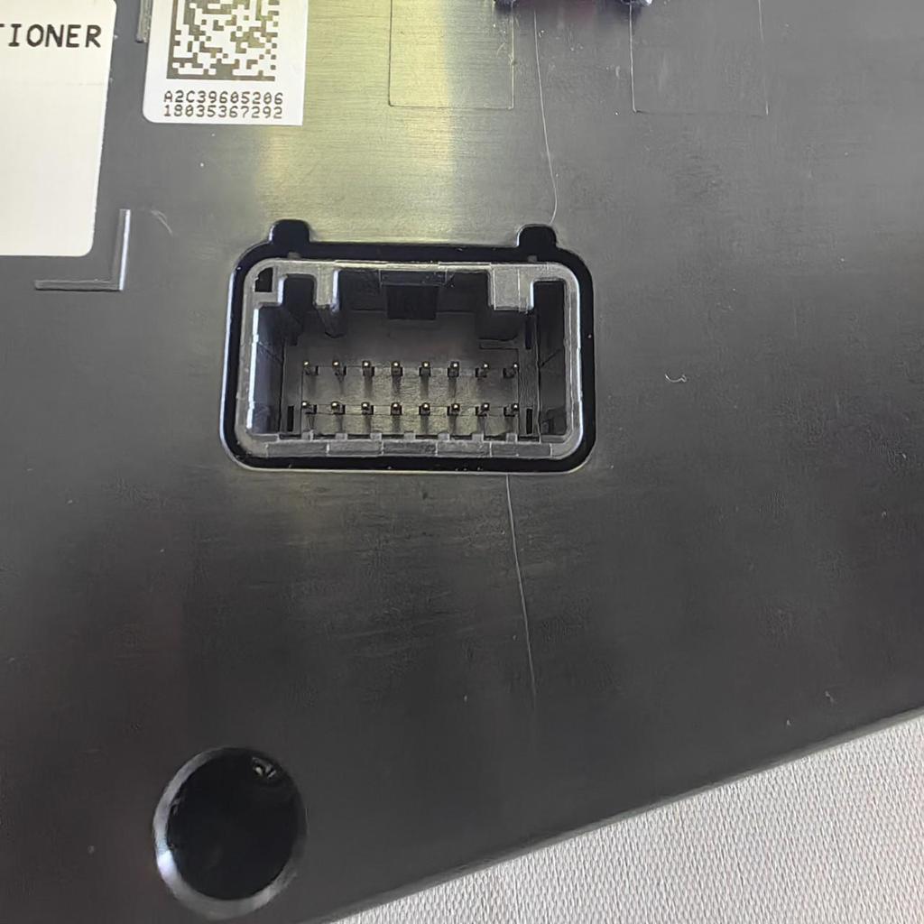 2017-2018 Toyota Camry AC Control Switch Assembly 55900-33L00