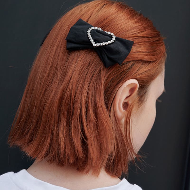 

BAEBAE Nylon Hair Bow in Heart Nylon Hair Bow in Heart