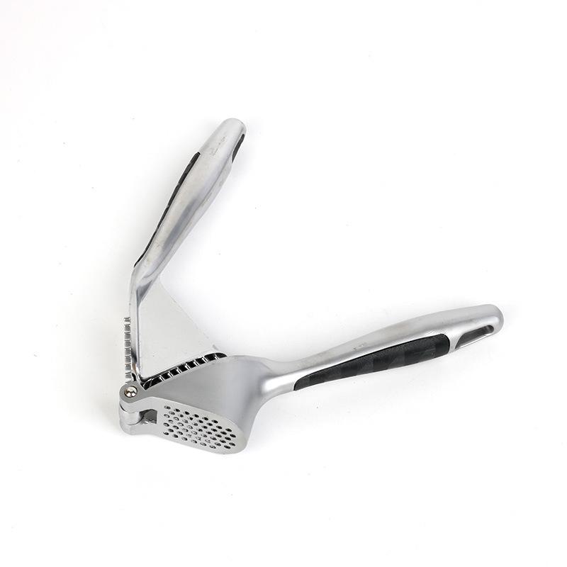 Heavy Duty Zinc Alloy Garlic Press Ergonomic Non-slip Handle Durable Ginger Crusher for Home Meal Preparation