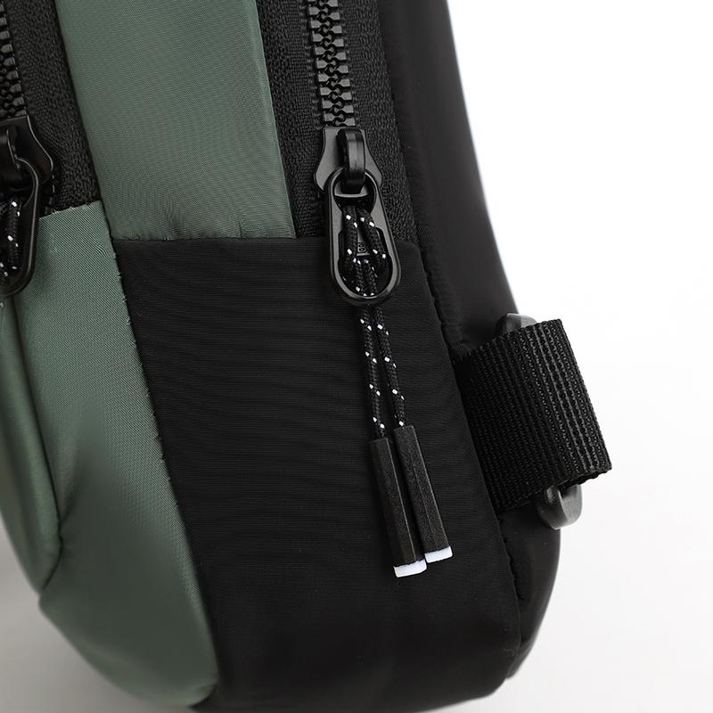 Chest Bag Men's Outdoor Travel Mobile Phone Shoulder Bag Commuter Crossbody Bag