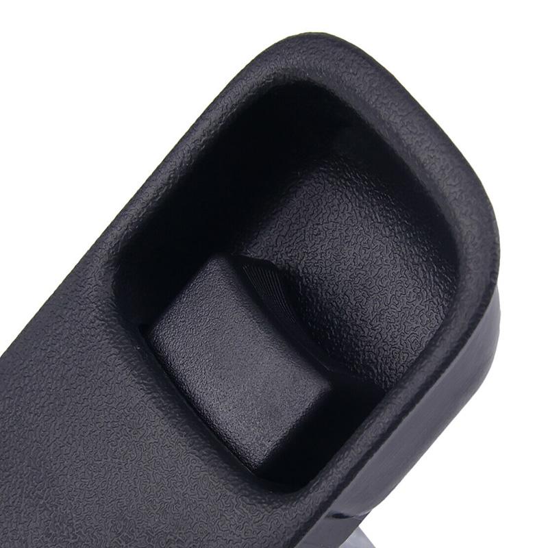 Auto-Innenausstattung, Schnallenverriegelungsknopf für Handschuhfach vorne, passend für Mitsubishi Montero Pajero V73 V75 V77 2000–2006, MR402499