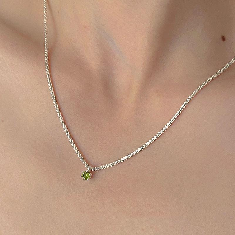 Green Diamond Sparkling Necklace Women's Niche Design High-end Light Luxury Zircon Pendant Collarbone Chain Jewelry