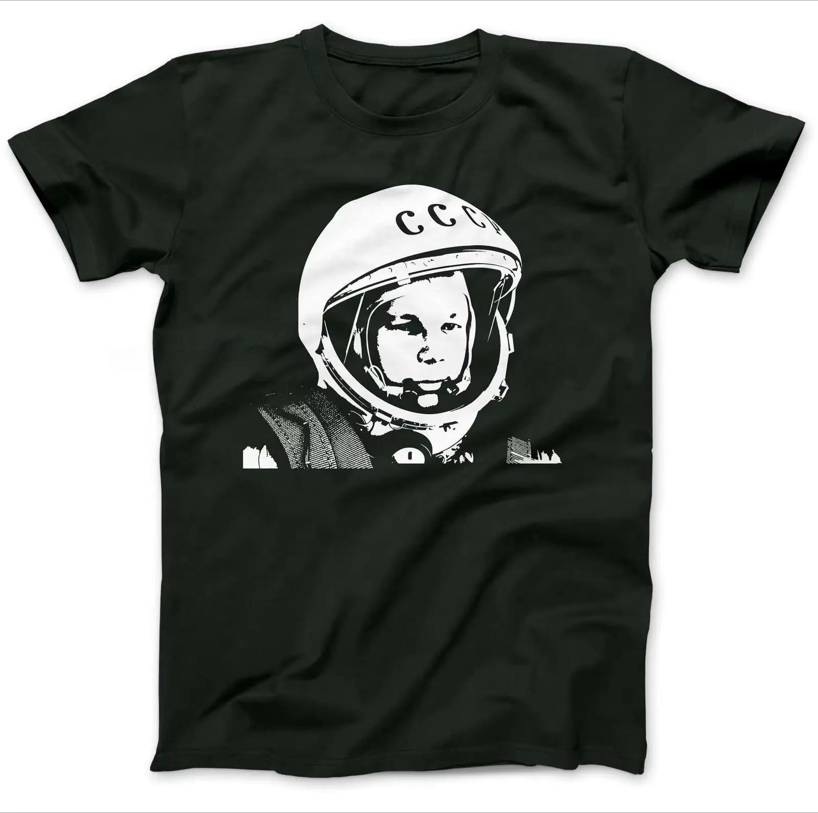 Fashion Yuri Gagarin Tribute Soviet Astronaut TShirt Cotton CCCP Vostok Graphic Tshirt Fitnees Tees Tops Oversized Unisex T Shirt 3XL